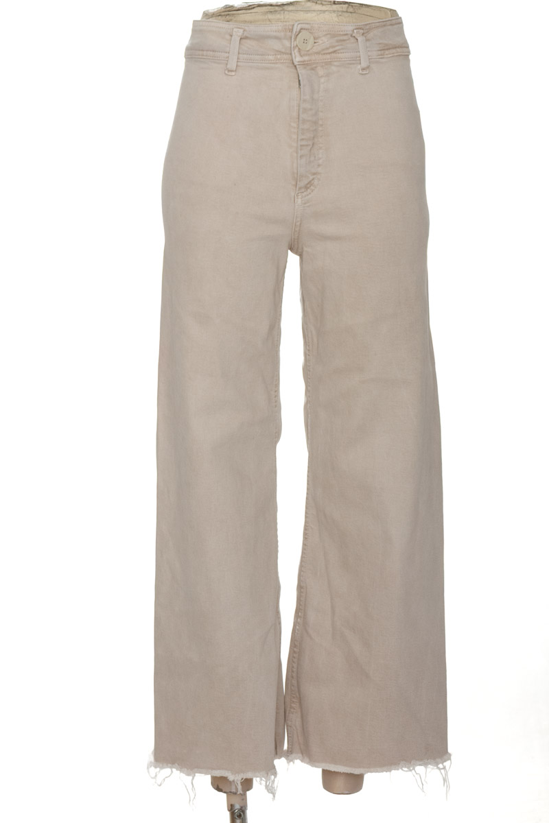Pantalones color Beige - Zara