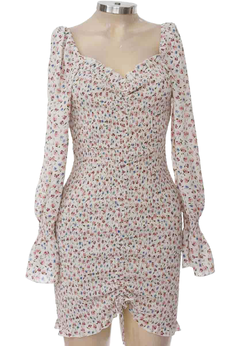 Vestido / Enterizo color Blanco - Vistebella