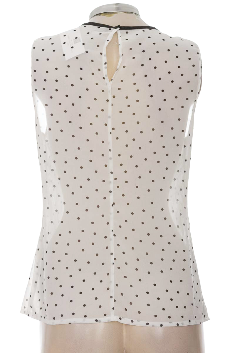 Top / Camiseta color Blanco - Zara