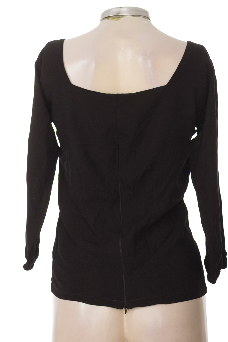 Blusa color Negro - Sapphire Ink