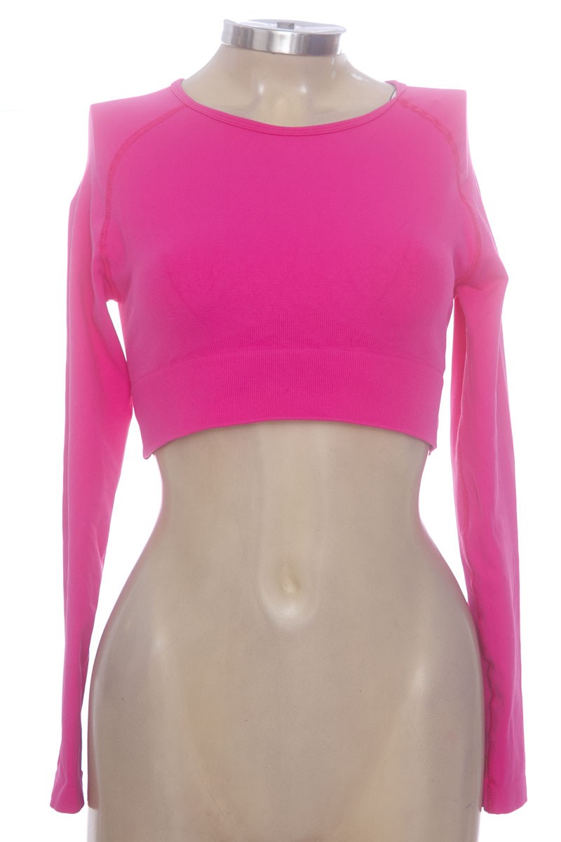 Ropa Deportiva / Salida de Baño color Fucsia - Closeando