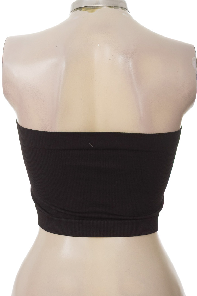 Top / Camiseta color Negro - Gef