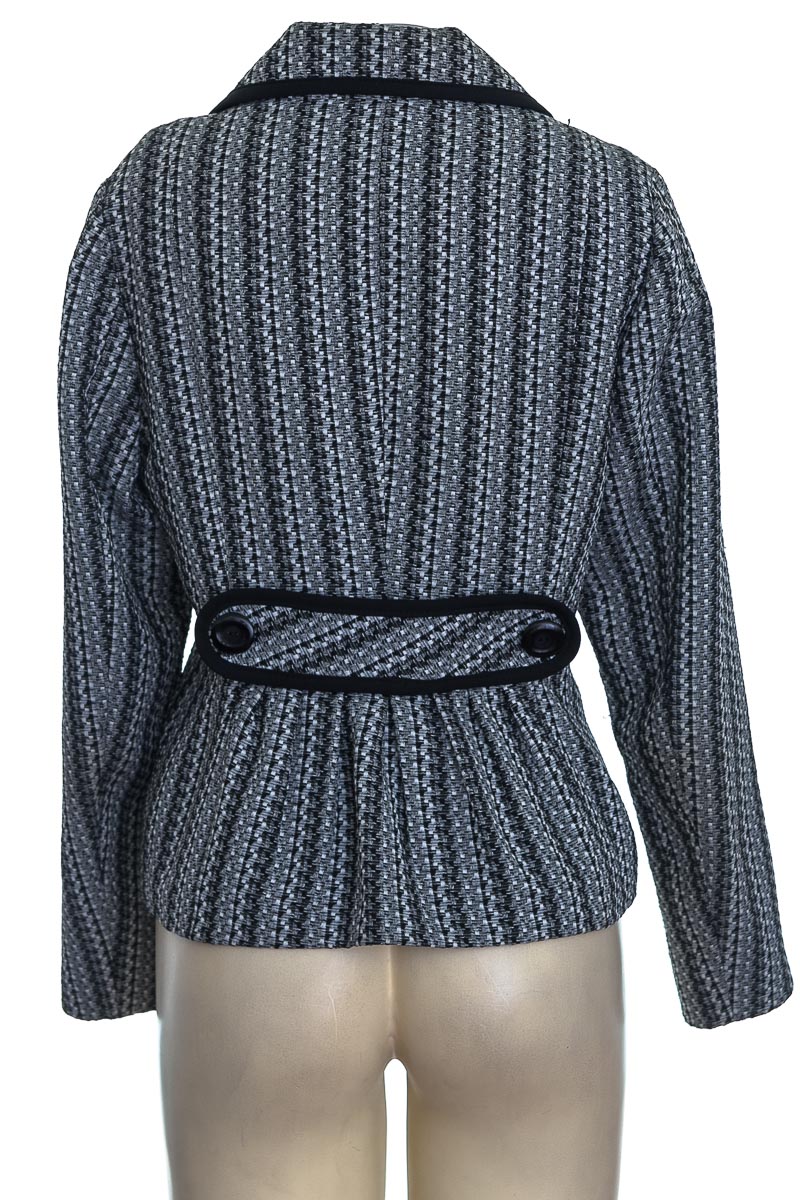 Chaqueta / Abrigo color Negro - Amaranta