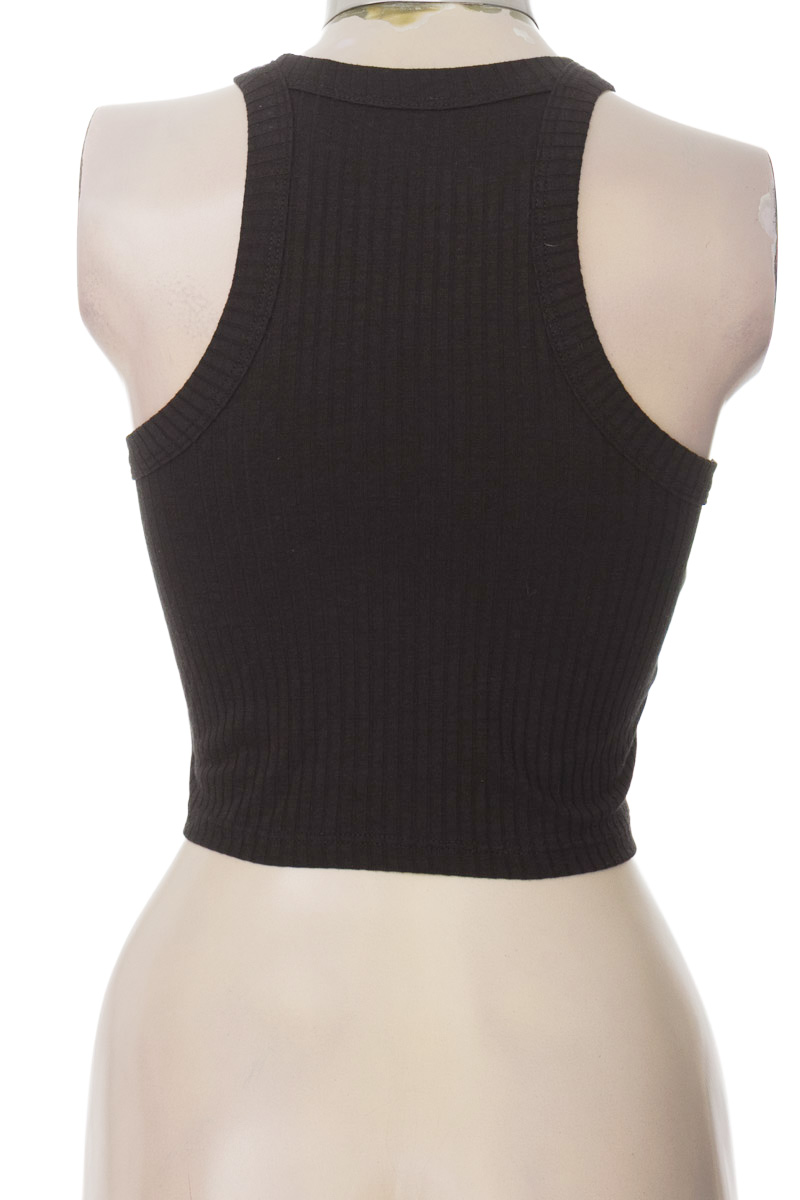 Top / Camiseta color Negro - Gef