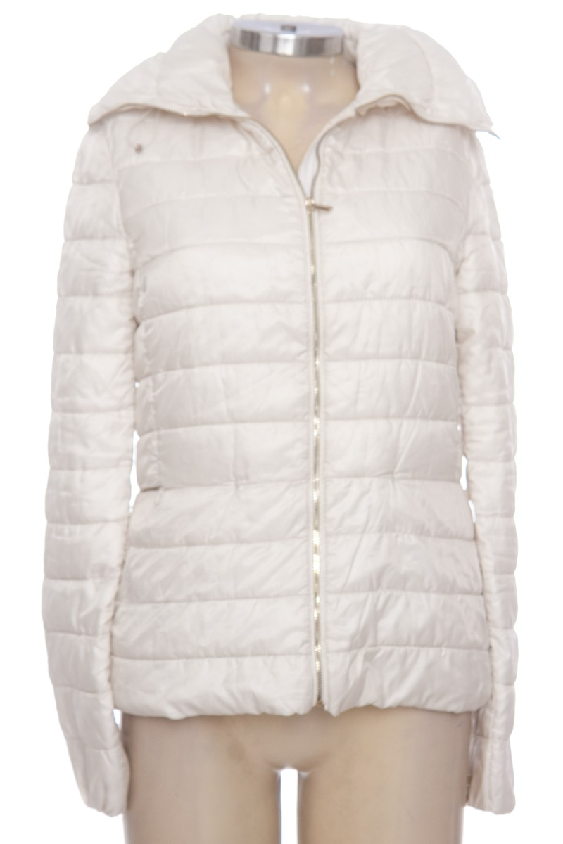 Chaqueta / Abrigo color Blanco - Massimo Dutti