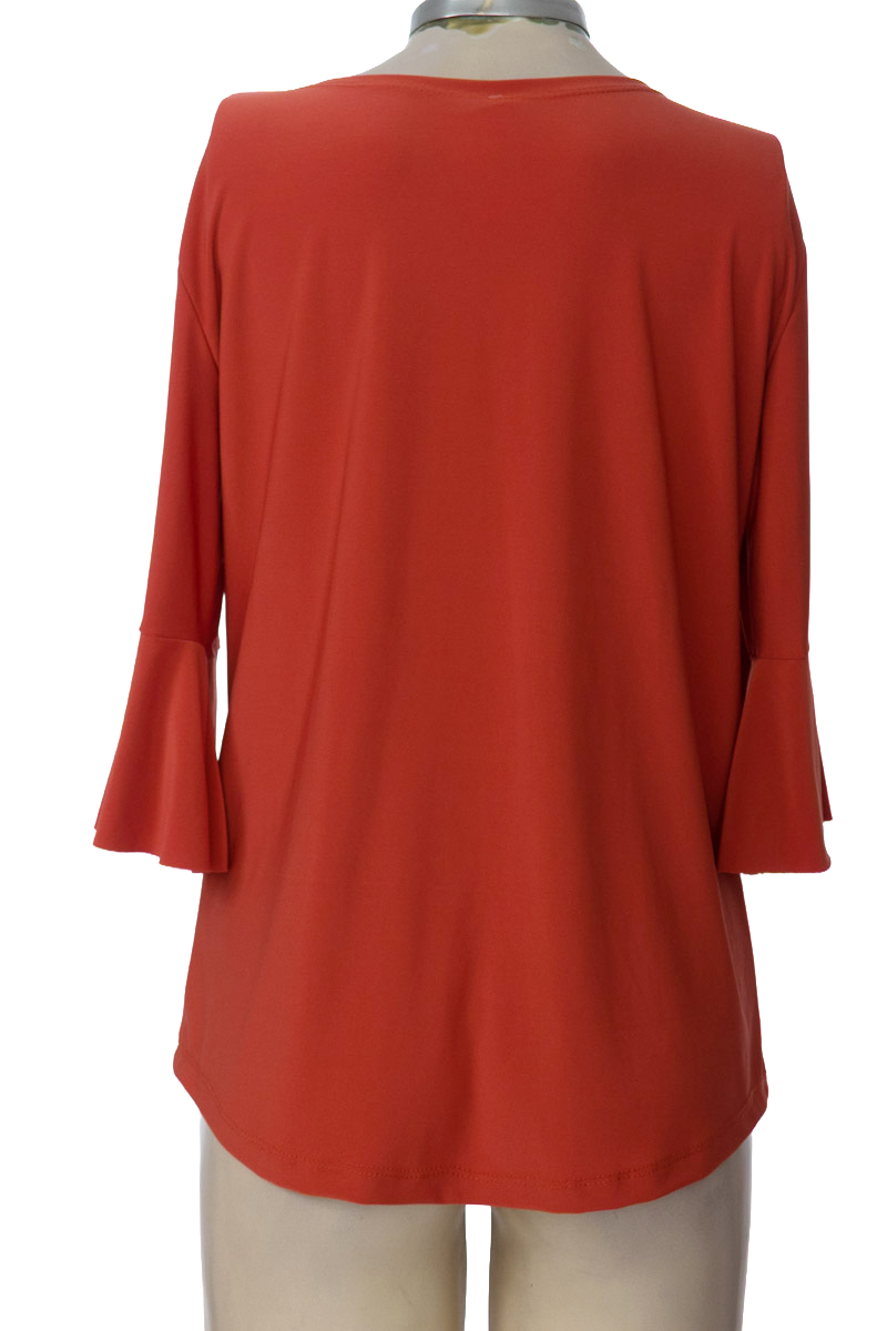 Blusa color Naranja - Closeando