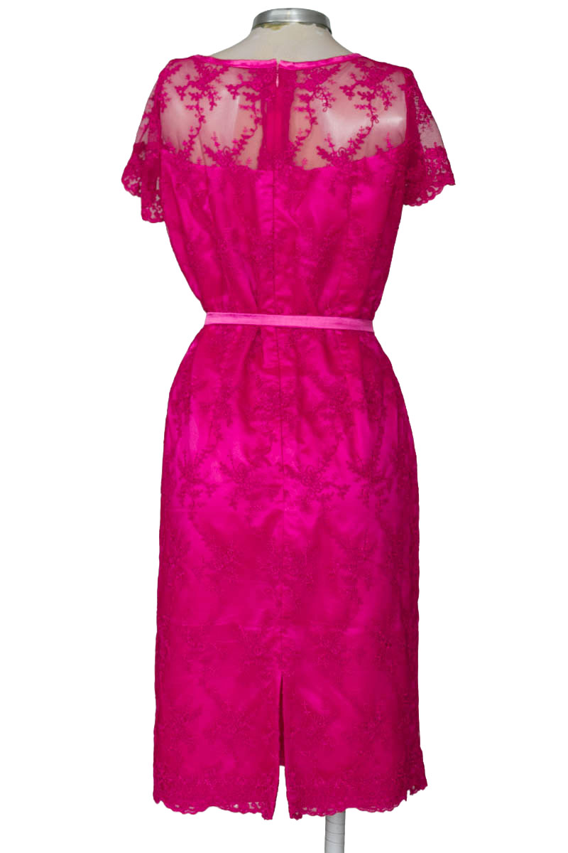 Vestido / Enterizo color Fucsia - Closeando