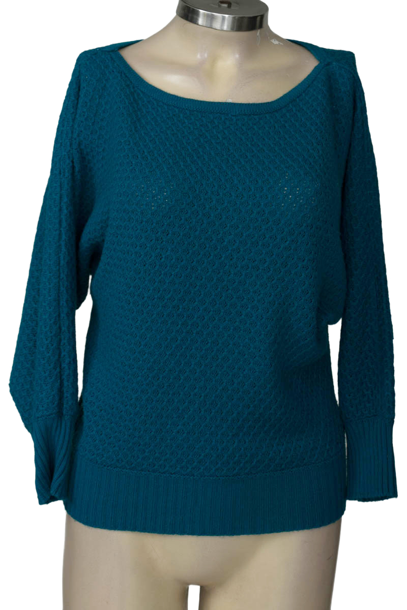 Sweater color Azul - Closeando