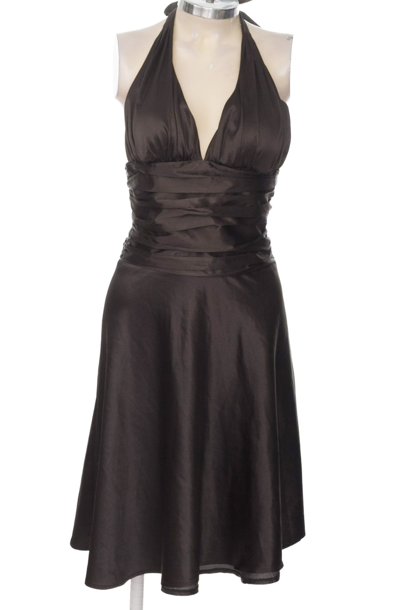 Vestido / Enterizo color Negro - Closeando