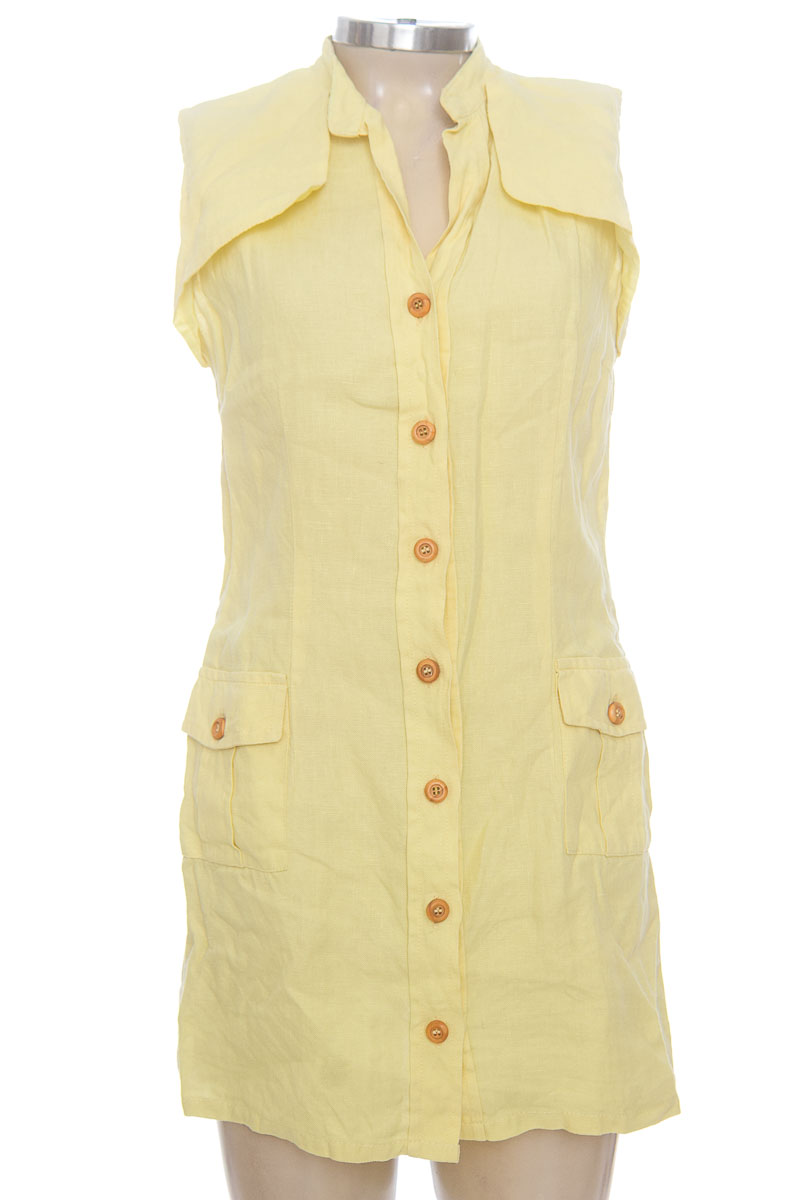 Vestido / Enterizo color Amarillo - Closeando