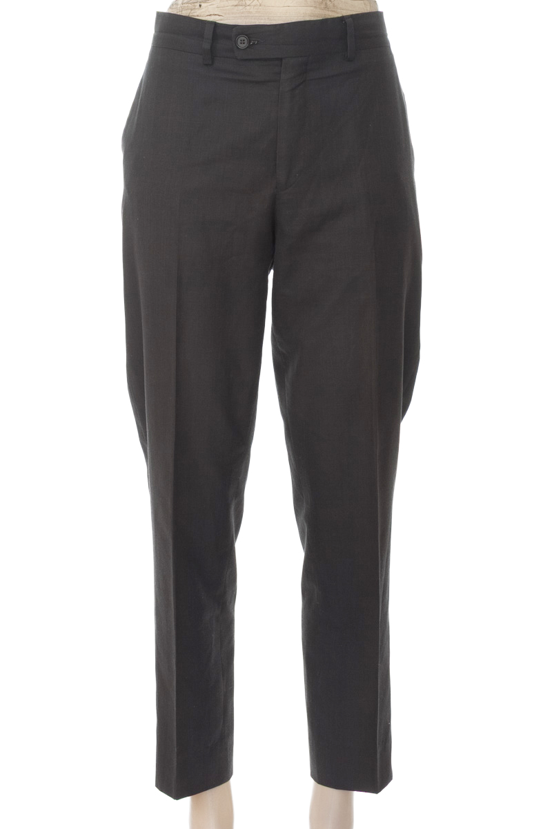 Pantalón color Negro - Arturo Calle