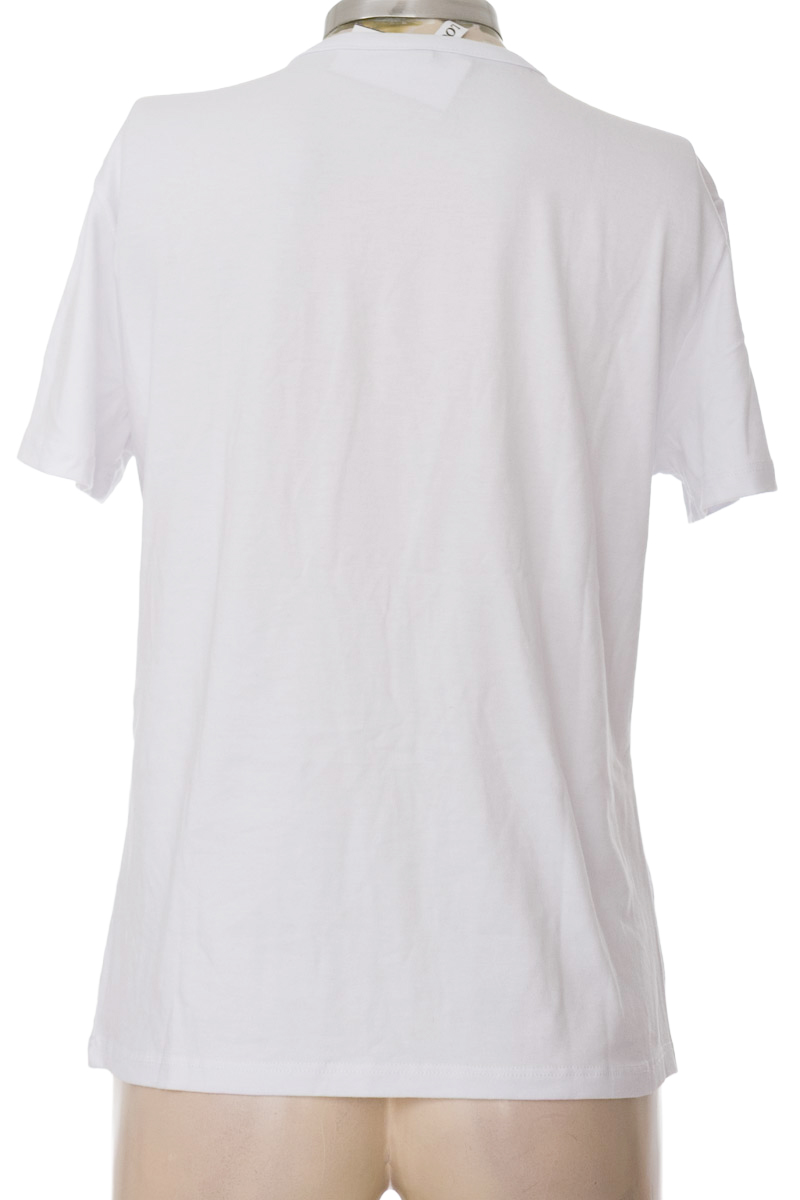 Top / Camiseta color Blanco - Loguin