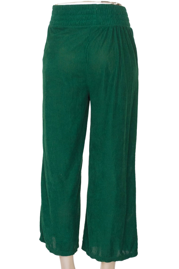 Pantalones color Verde - Closeando