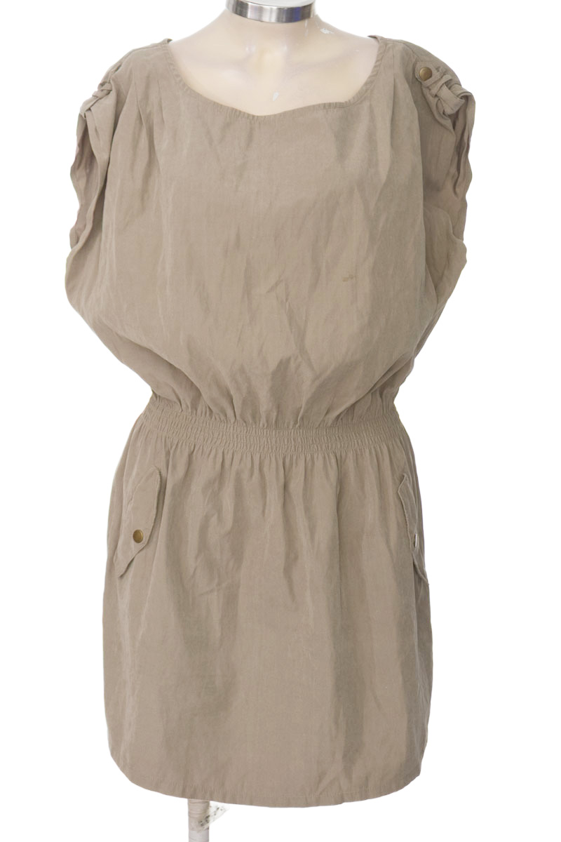 Vestido / Enterizo color Verde - Tennis