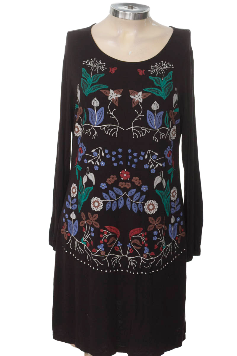 Vestido / Enterizo color Negro - Leonisa