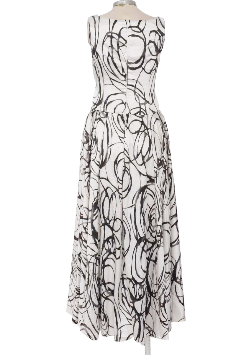 Vestido / Enterizo color Blanco - Closeando