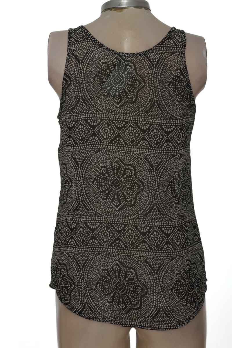Top / Camiseta color Negro - Old Navy