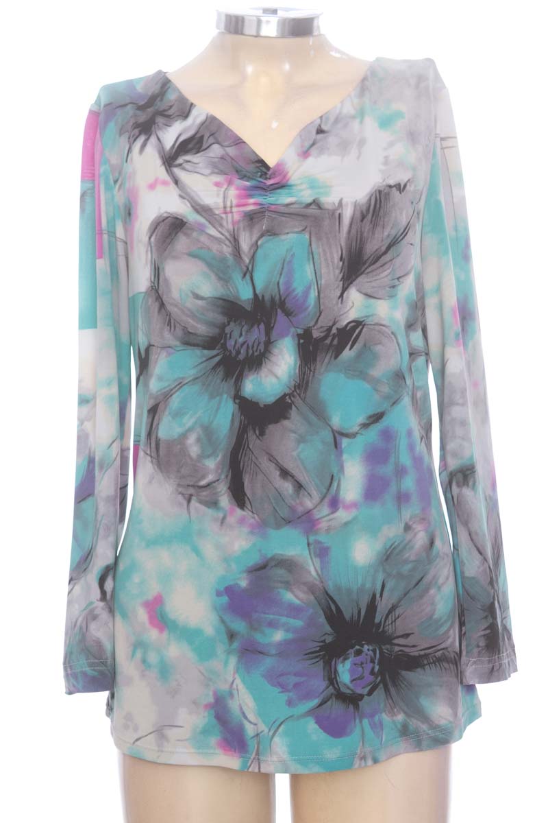 Blusa color Aguamarina - Closeando