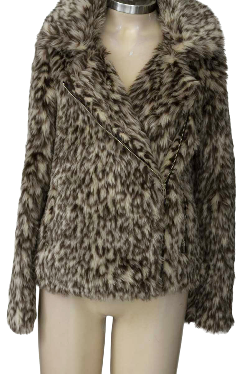Chaqueta / Abrigo color Beige - Closeando