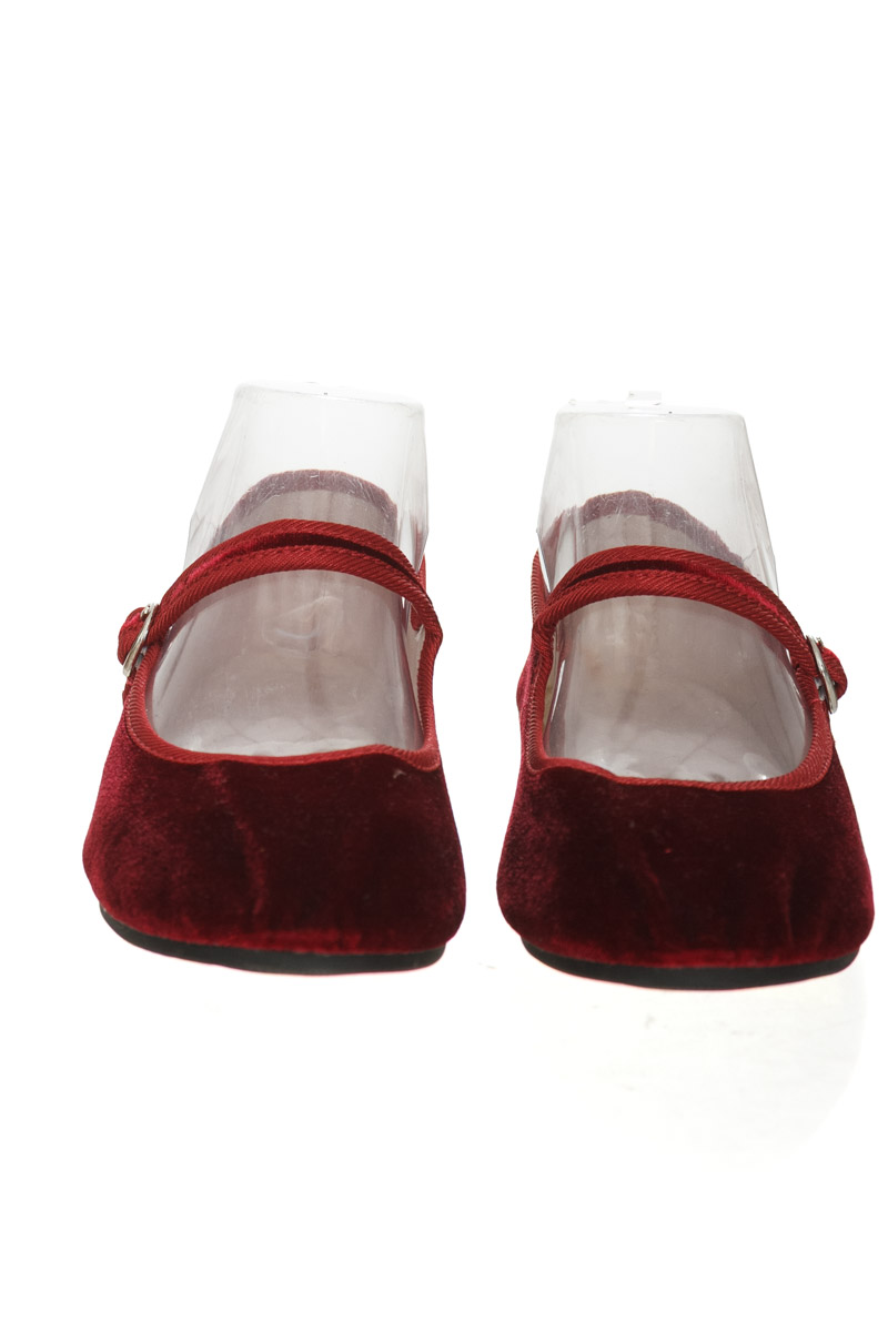 Zapatos color Vinotinto - Closeando