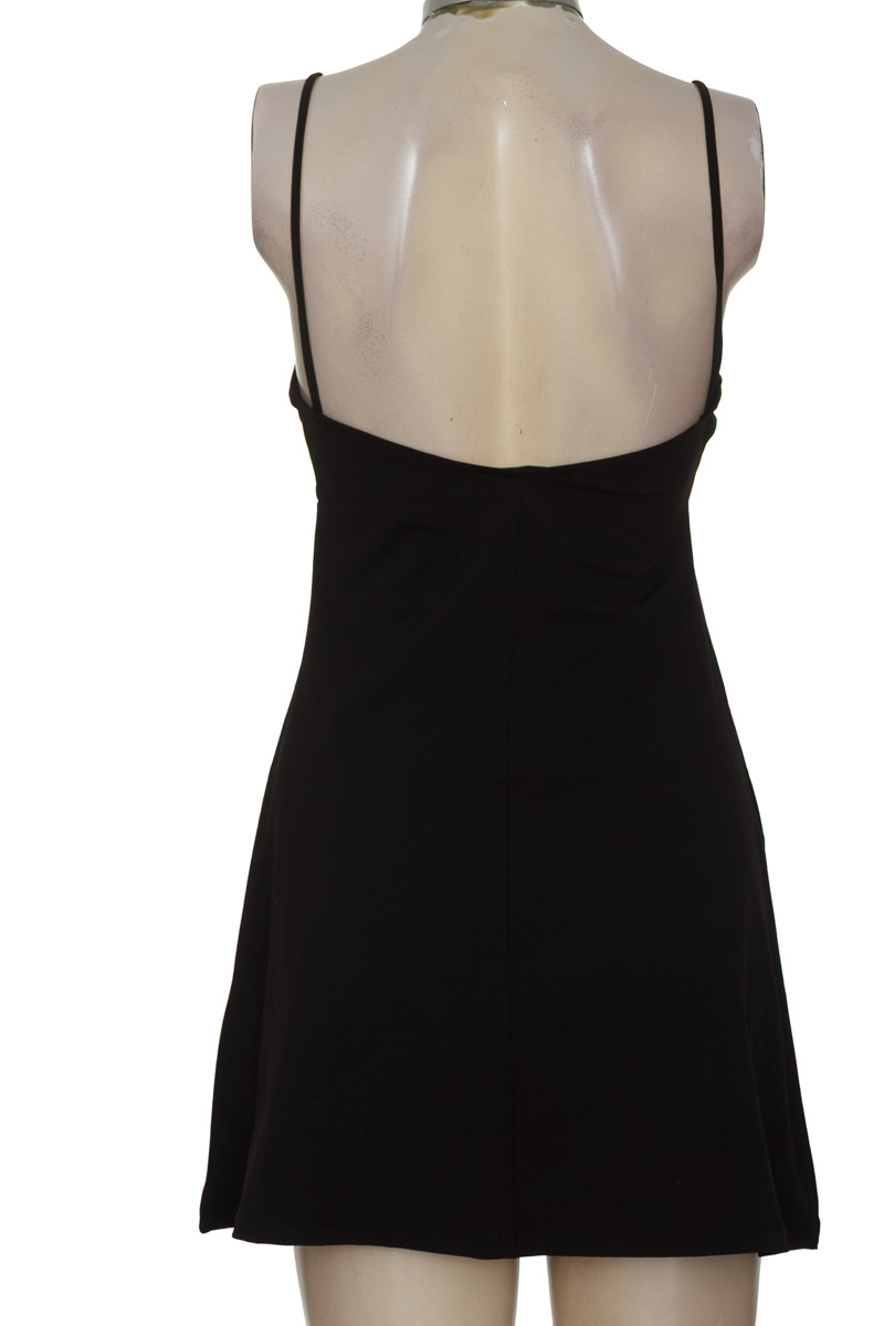 Vestido / Enterizo color Negro - Bershka
