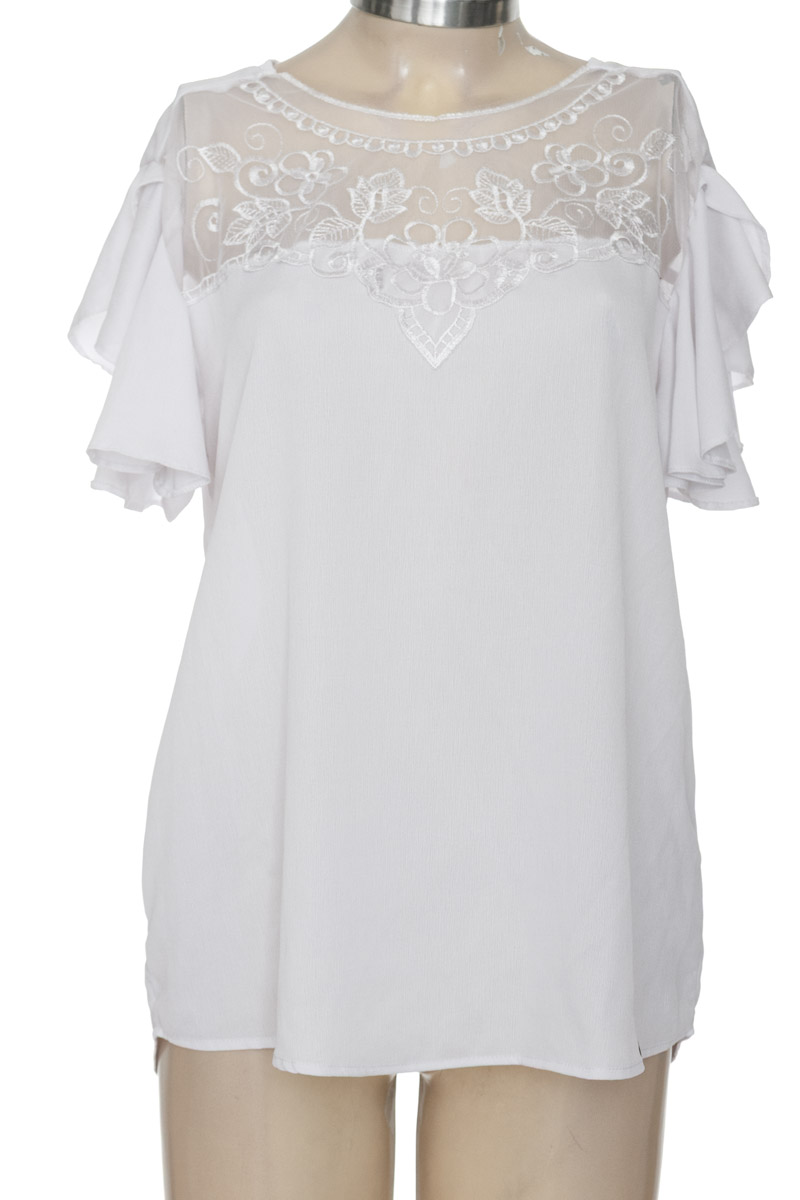 Top / Camiseta color Blanco - Shaky
