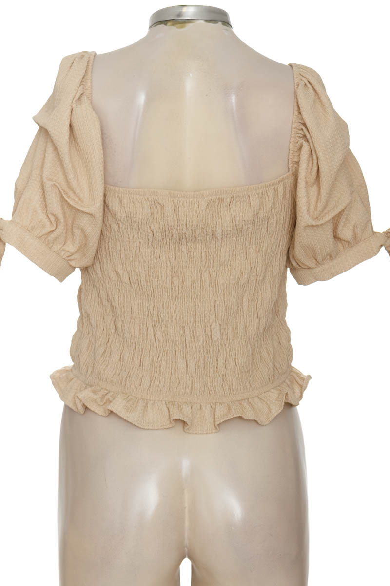 Top / Camiseta color Beige - ELA