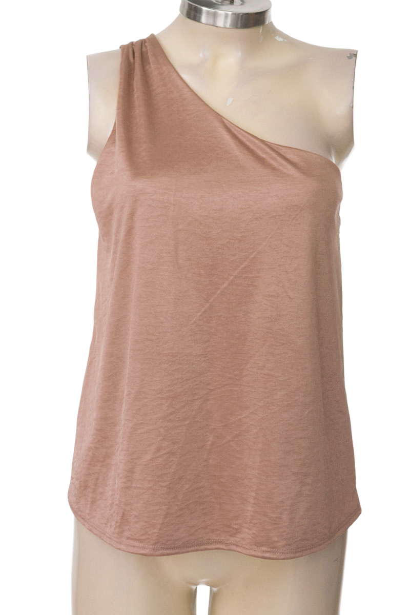 Top / Camiseta color Dorado - Basement