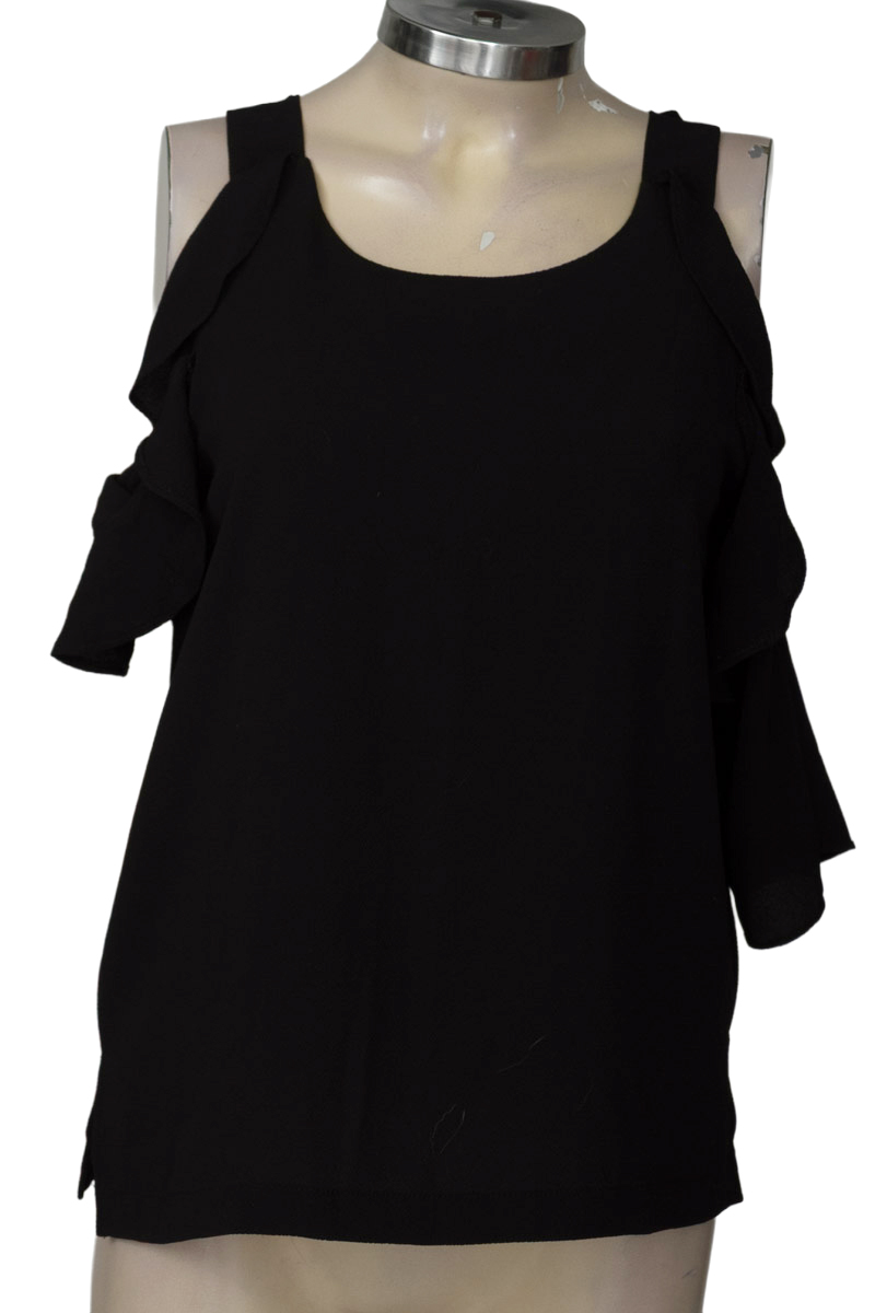 Blusa color Negro - Basement