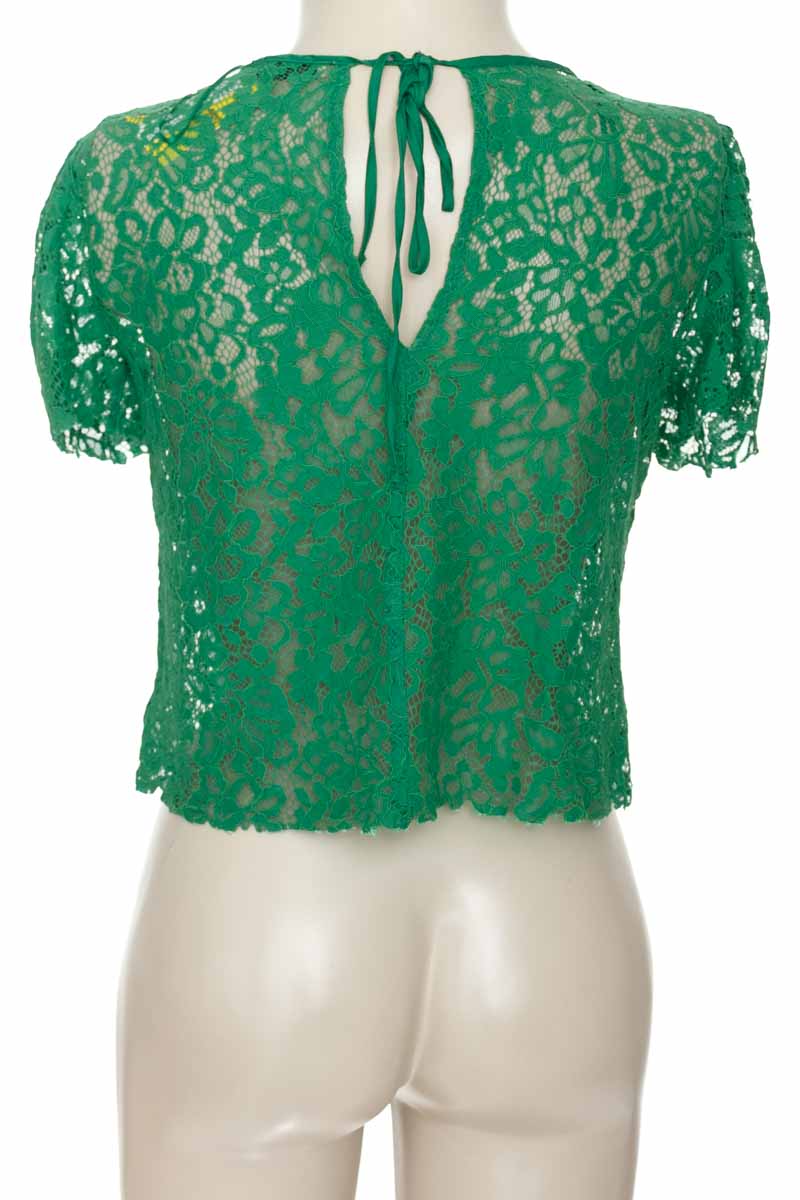 Top / Camiseta color Verde - Zara