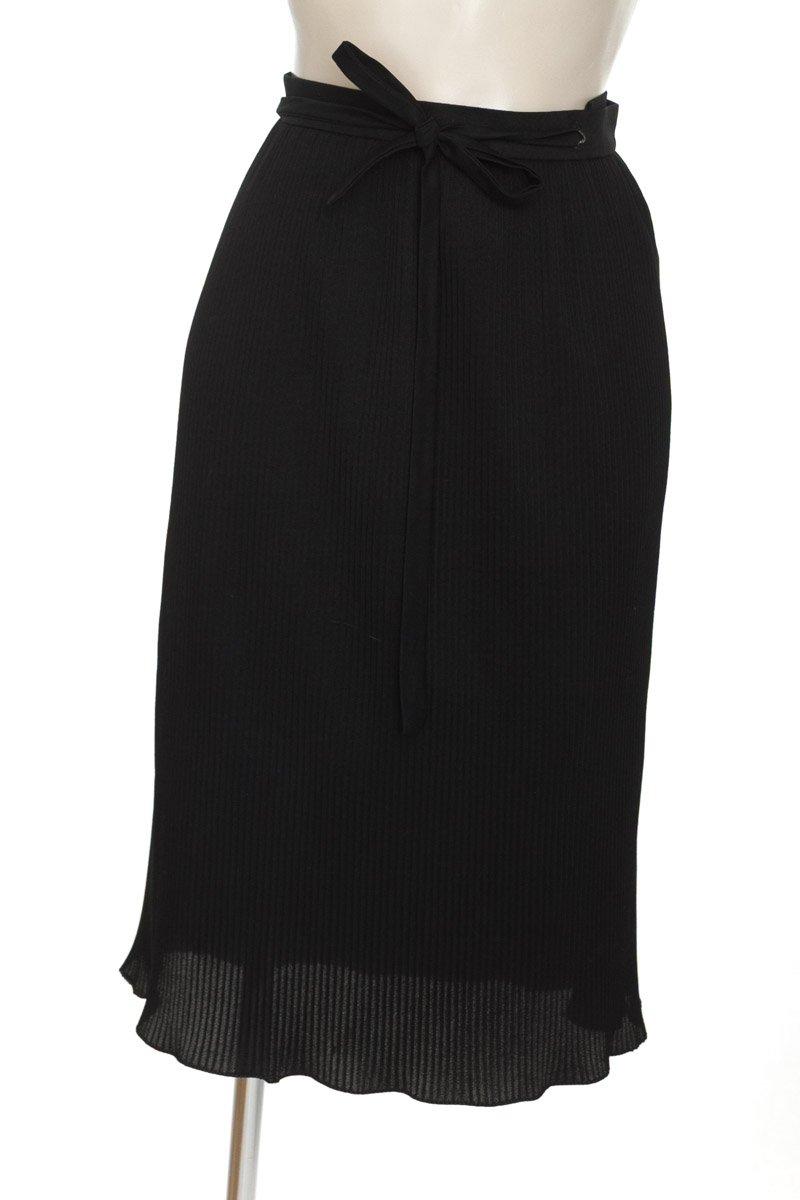 Falda color Negro - Closeando