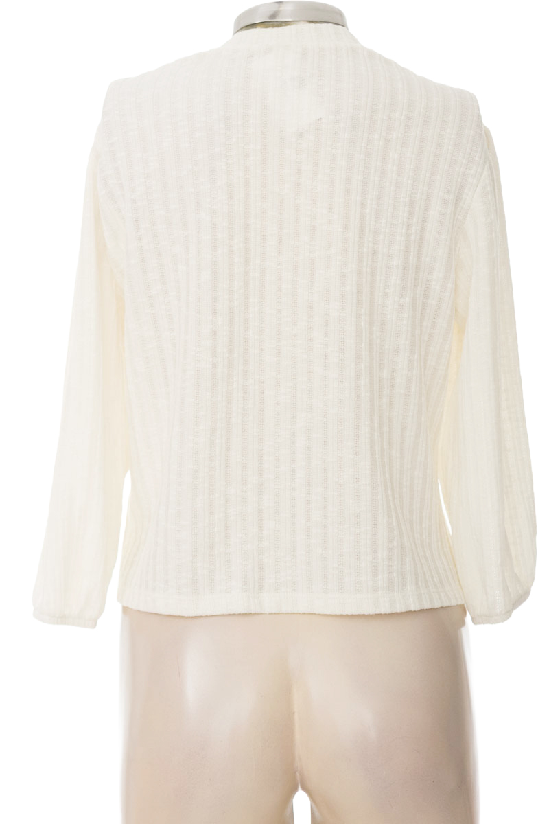 Blusa color Beige - Closeando