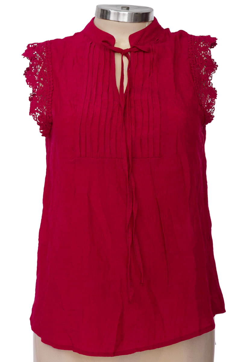 Top / Camiseta color Vinotinto - E&M