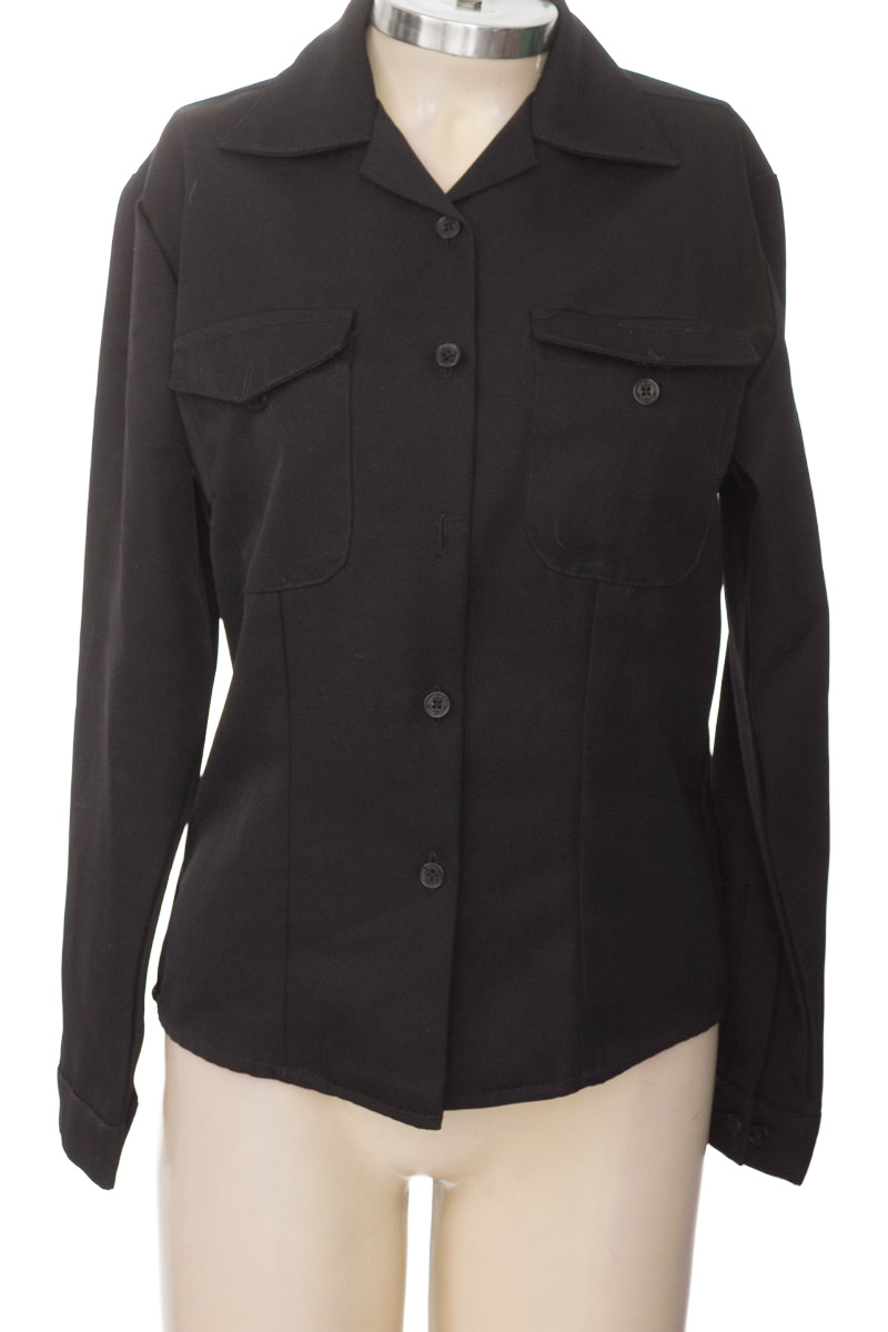 Blusa color Negro - Closeando