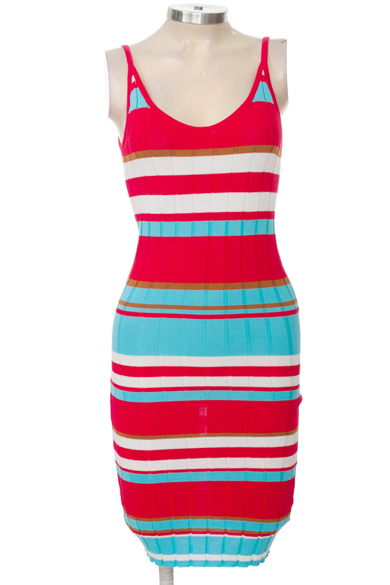 Vestido / Enterizo color Rojo - Caramelo