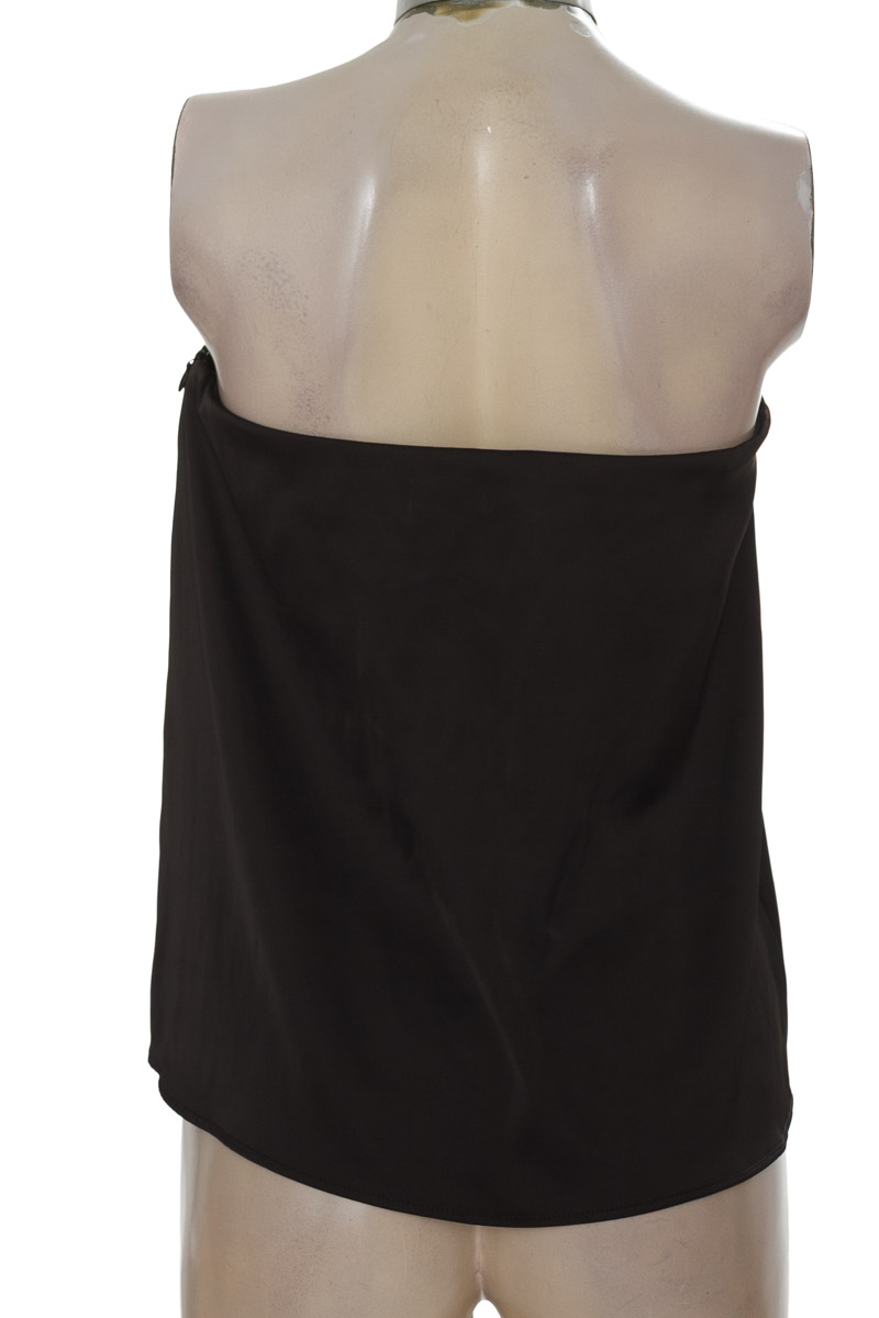 Top / Camiseta color Negro - Zara