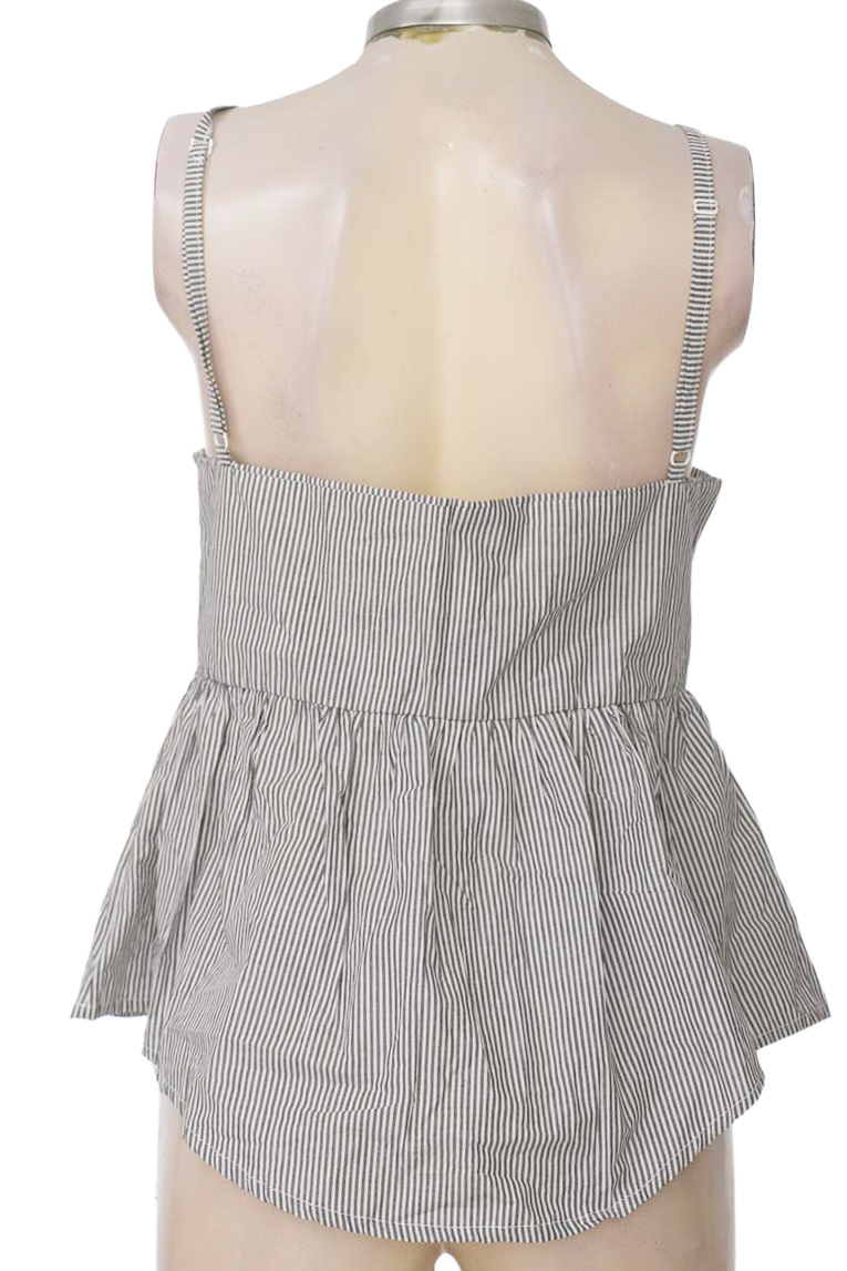 Top / Camiseta color Negro - Amelie