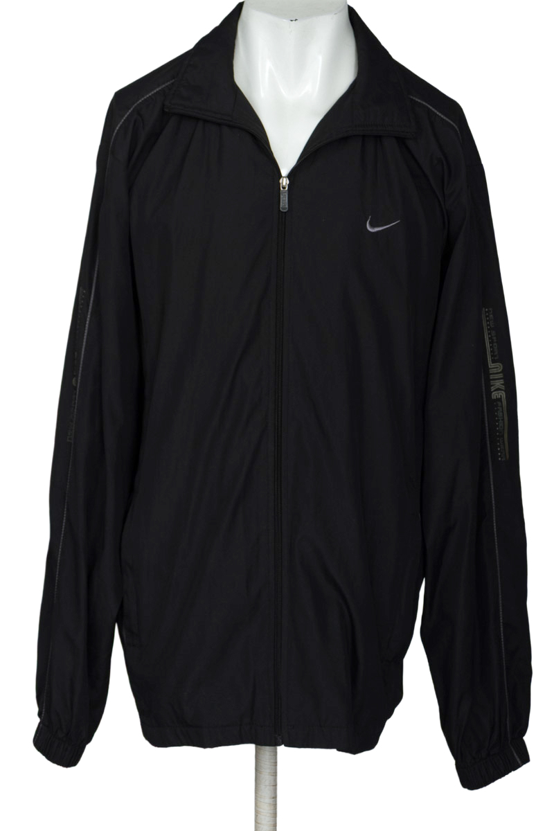 Chaqueta color Negro - Closeando