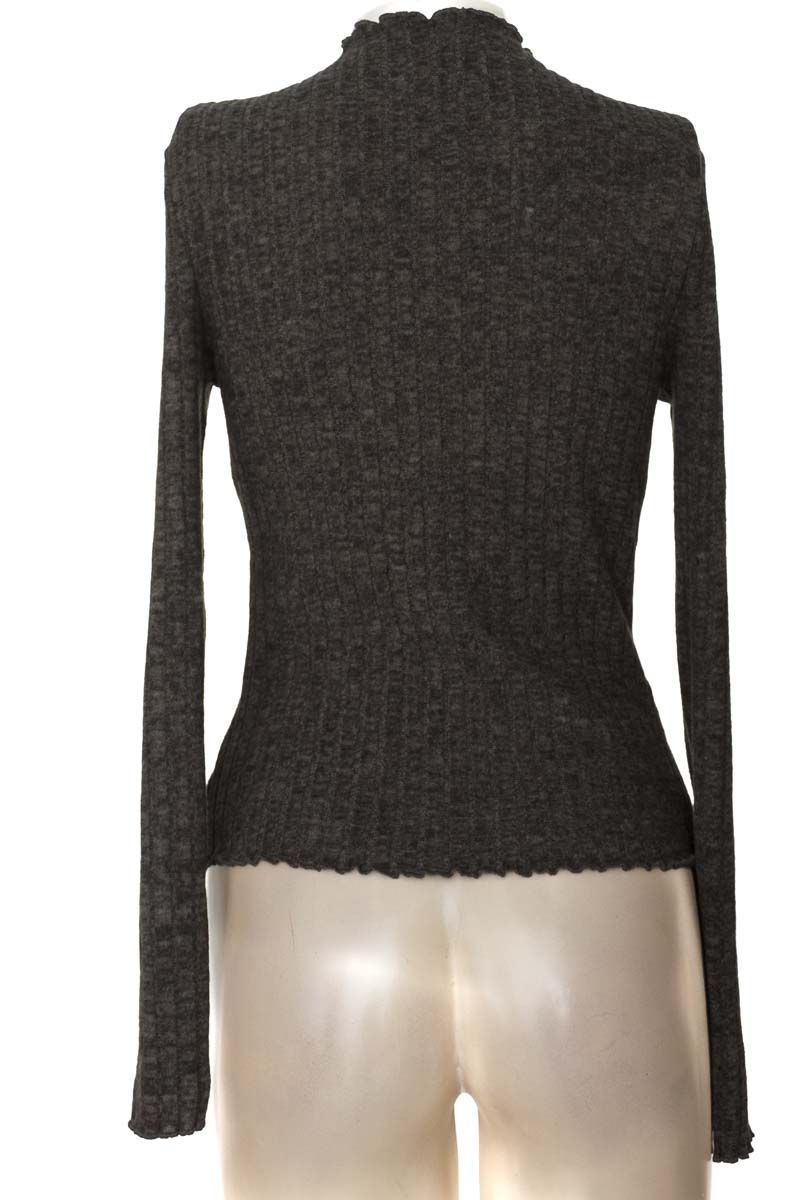 Sweater color Gris - Dazy