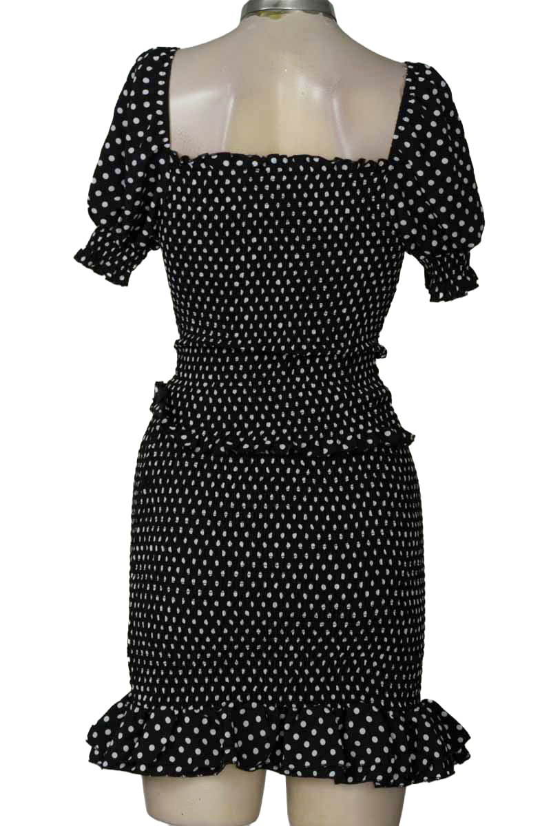 Vestido / Enterizo color Negro - Closeando