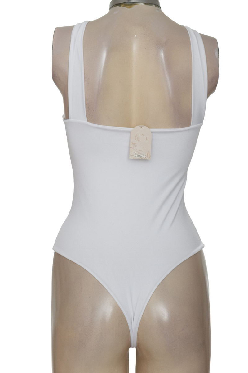 Top / Camiseta color Blanco - We Love Luana