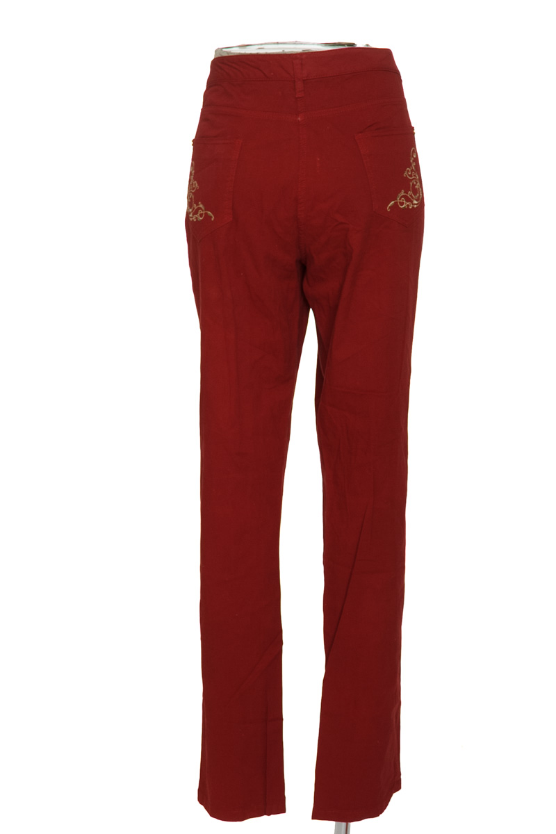 Pantalones color Rojo - Fiorella