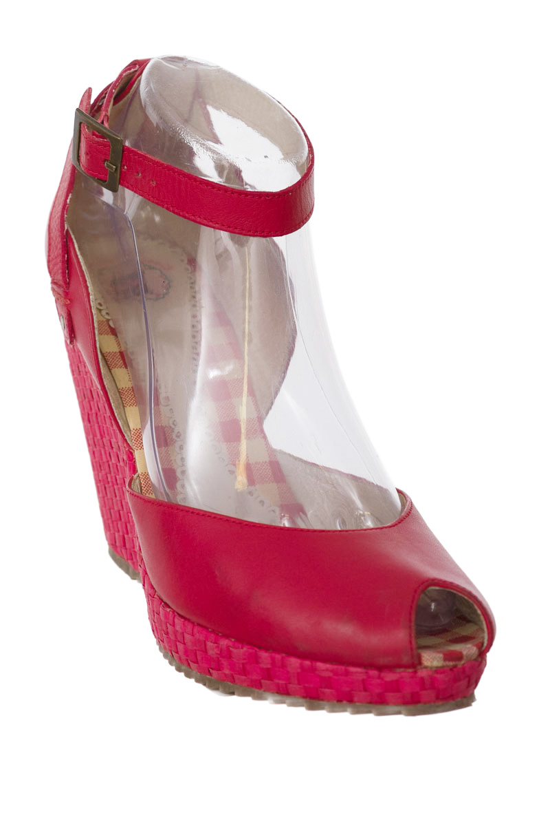 Zapatos color Rojo - Vélez