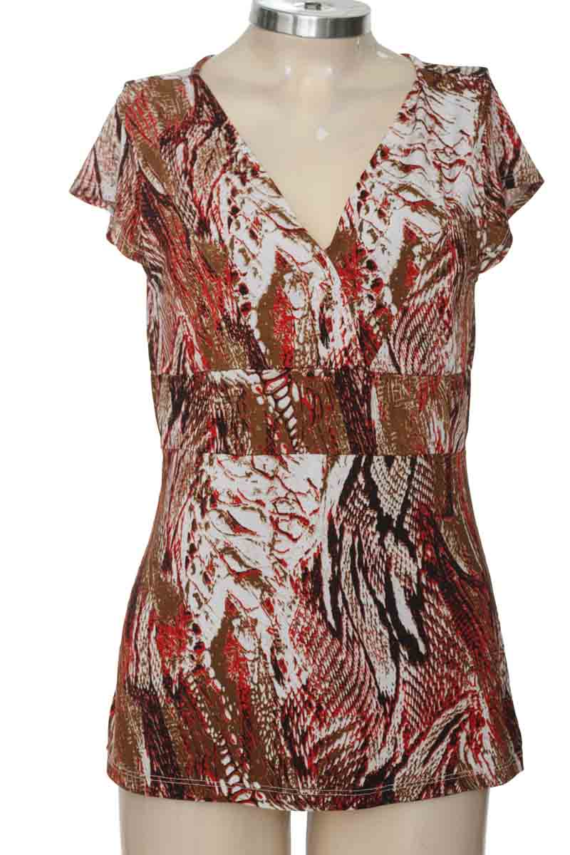 Top / Camiseta color Estampado - Arkitect