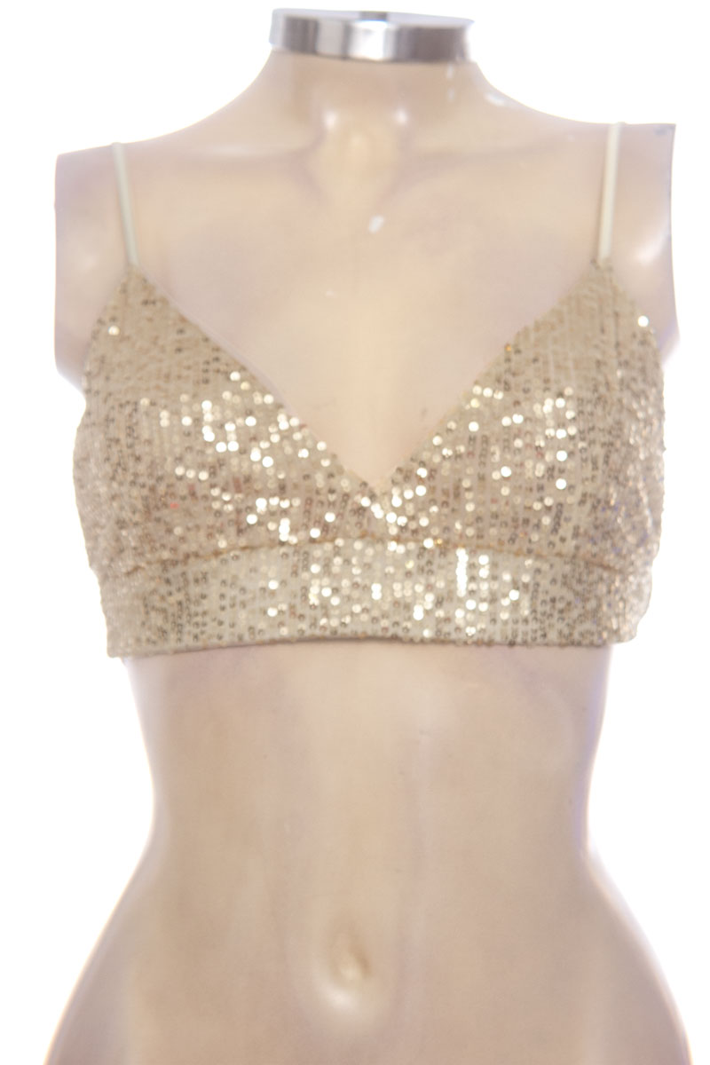 Top / Camiseta color Dorado - Closeando