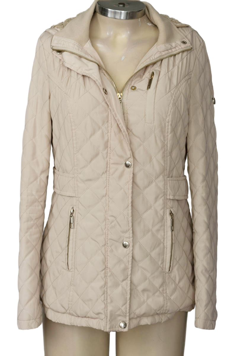Chaqueta / Abrigo color Beige - XUSS