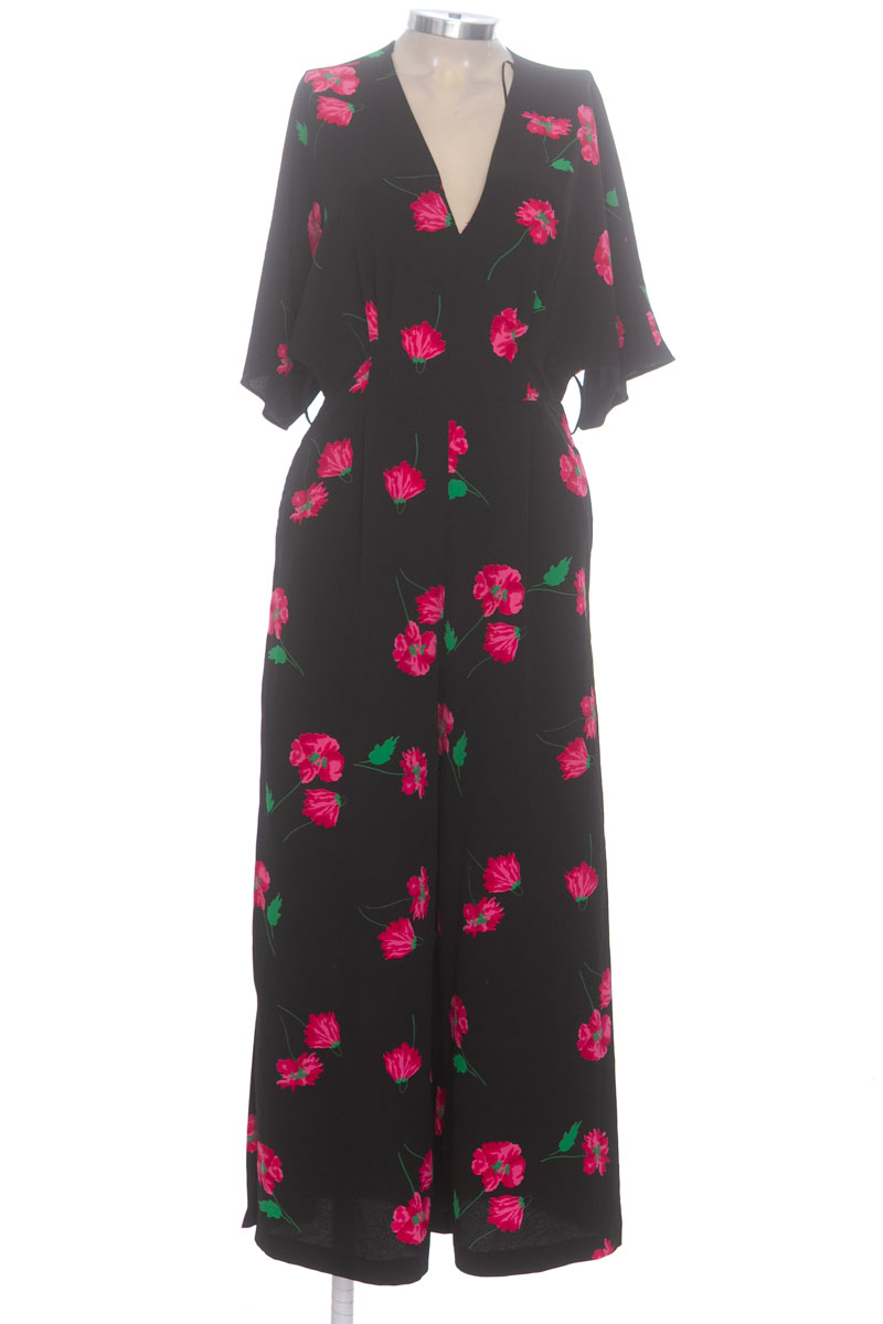 Vestido / Enterizo color Negro - Zara