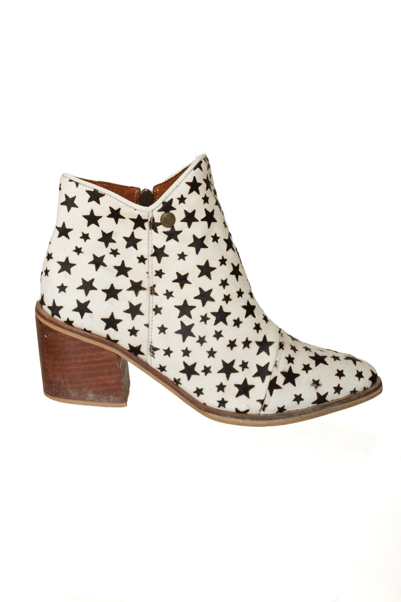 Zapatos color Blanco - love tree leather
