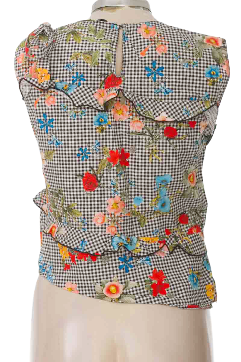 Top / Camiseta color Estampado - Zara