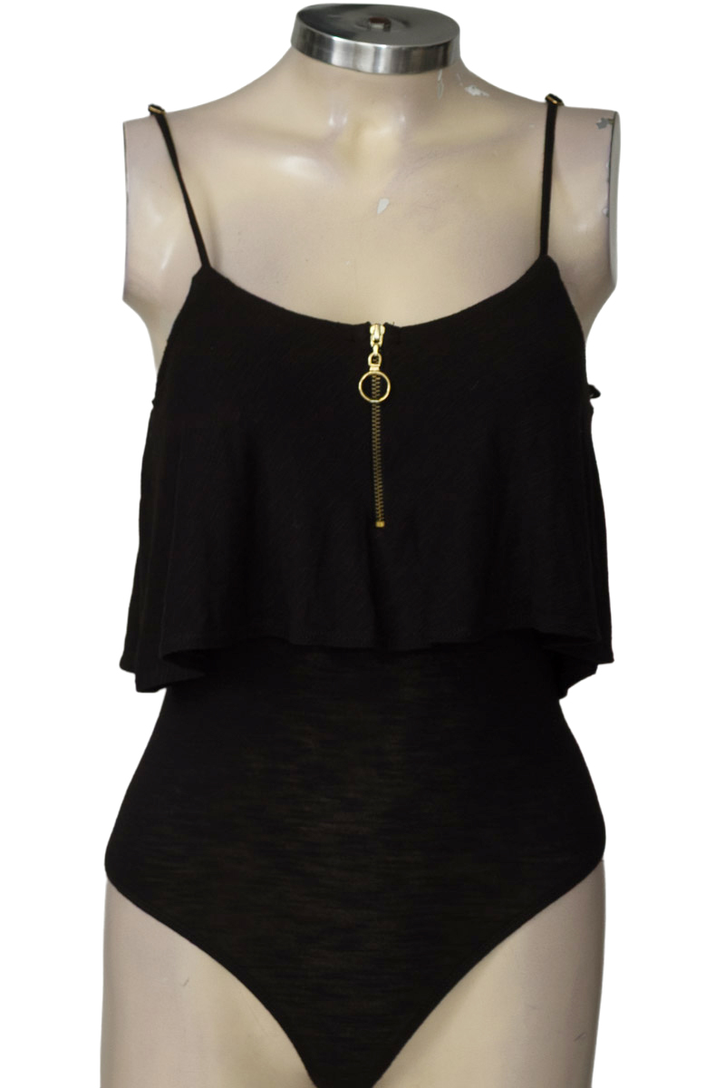 Top / Camiseta color Negro - ELA